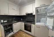 Attraktive 2-Zimmer-Wohnung mit Balkon nahe U1 - ideal für Singles oder Paare