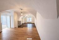 TOP-Lage + Terrasse: Sanierter Altbau im Zentrum – sofort einziehen!