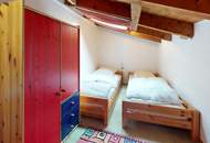 Rustikal. Großzügig. Besonders. Familienwohnung in den Tiroler Alpen!