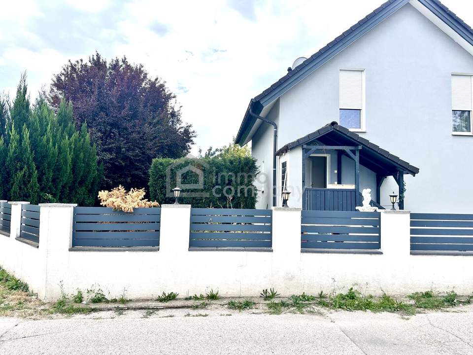 Charmantes Einfamilienhaus in Groß-Enzersdorf mit Garten, Terrasse & Parkplatz!