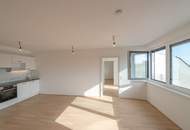 Six in the City: Premium 2-Zimmer Apartment mit Balkon!! BESTLAGE direkt beim Haus des Meeres