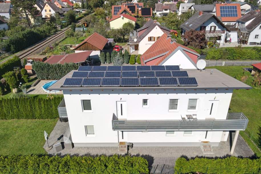 Zinshaus mit 4 Wohnungen + Einfamilienhaus mit Pool und Garten!, Gewerbeobjekt-kauf, 825.000,€, 8053 Graz(Stadt)