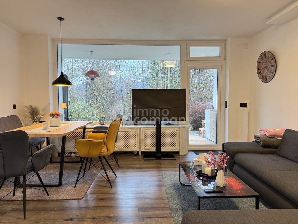 Eigentumswohnung Altmünster am Traunsee – 51 m², Garten & Seeblick. Hochwertig Renoviert.