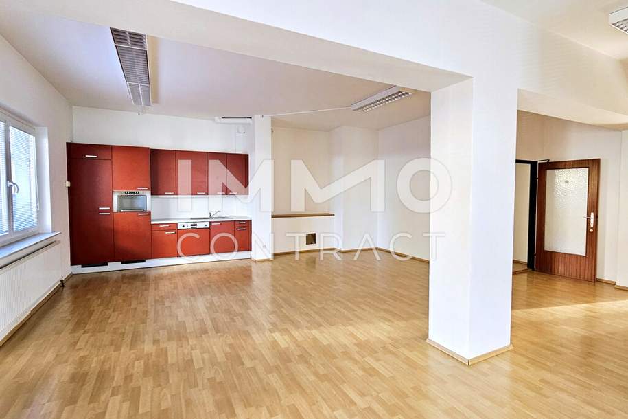 Großzügige Büroräume in attraktiver Lage in kleinem Mehrparteienhaus, Gewerbeobjekt-miete, 956,56,€, 2700 Wiener Neustadt(Stadt)