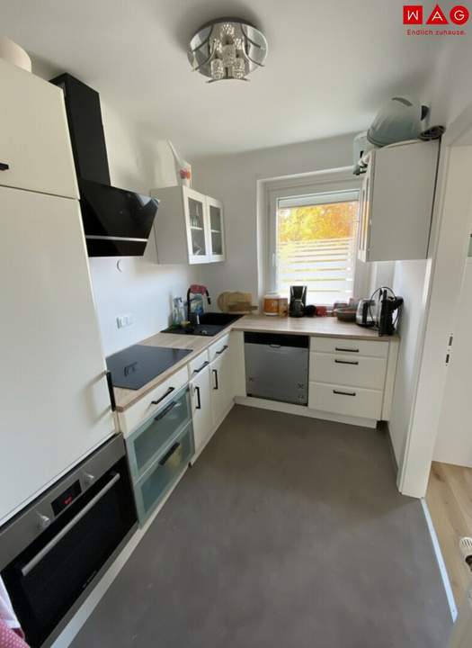 Funktionale Raumaufteilung und attraktive Lage zum kleinen Preis! Komfortable 3-Zimmer-Wohnung im obersten Stockwerk mit bester Infrastruktur im grünen Herzen von Steyr Münichholz!