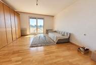 Gute Aussichten - Ihr neues Zuhause: 4 Zimmer mit Berg- und Stadtblick
