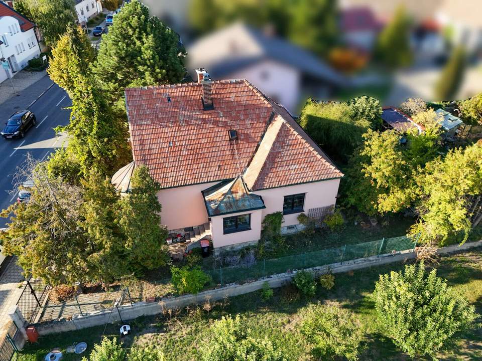 Charmantes Ziegelhaus mit Wohnkeller, Sauna und Naturgarten | Weiden am See