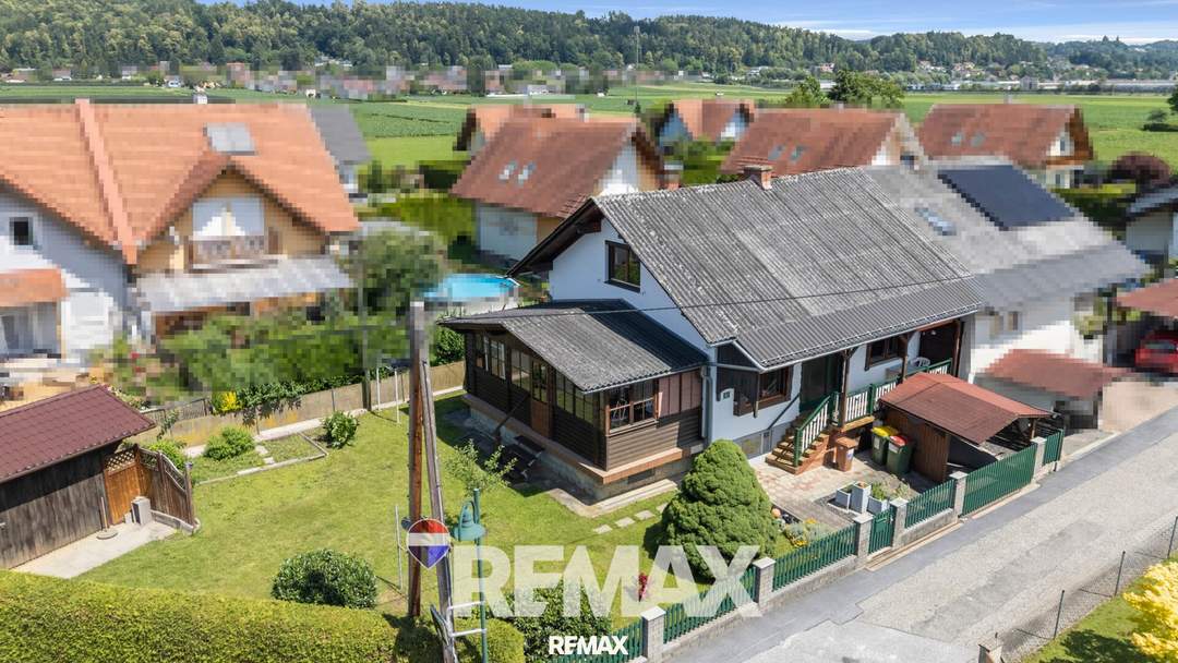 Doppelhaushälfte mit gepflegtem Garten und Entwicklungspotenzial in Raaba-Grambach
