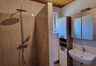 Großes Haus mit 2 Wohneinheiten und schönem Garten in ruhiger Lage in Neuhaus