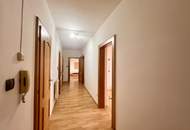 Gut geschnittene Wohnung mit Weitblick - zentrumsnah, ruhig, mit zugeordnetem Freistellplatz!