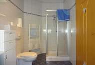 SMARTES, LEISTBARES EINFAMILIENHAUS MIT POOL UND GROSSEM GARTEN!