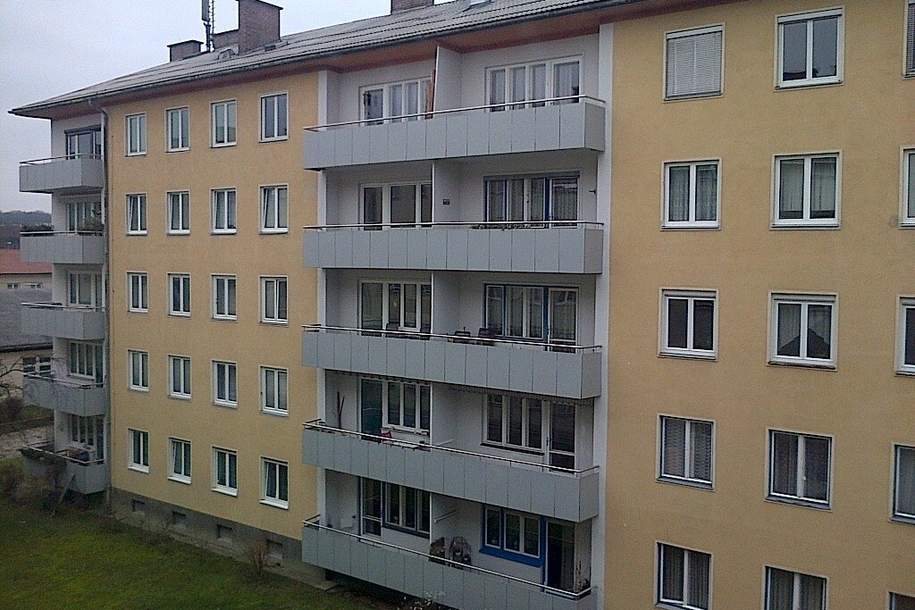 geräumige und unbefristete 2-Zimmer-Wohnung mit Balkon!, Wohnung-miete, 457,92,€, 3100 Sankt Pölten(Stadt)