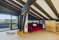 EIN HAUS FÜR MENSCHEN, DIE DAS BESONDERE ZU SCHÄTZEN WISSEN - WOHNEN MIT POOL & PANORAMABLICK