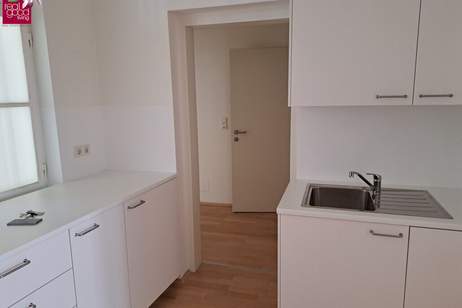 Miete mit Kaufoption: Rarität im Biedermeierhaus: Wohnen in einem wunderbar renovierten und denkmalgeschützten Kleinod, Wohnung-miete, 1.525,70,€, 1090 Wien 9., Alsergrund