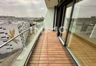 Pretty and bright studio and balcony apartment in a luxurious building for rent!