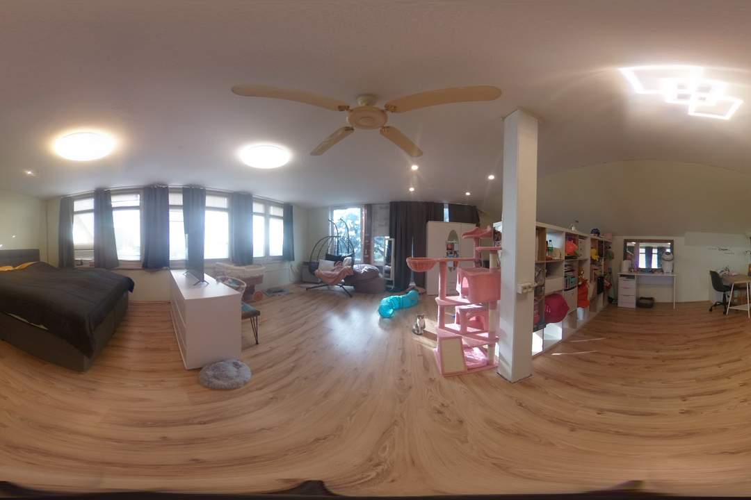 Großzügige Architektenvilla - Ruhe, Raum & Charakter nahe der ungarischen Grenze