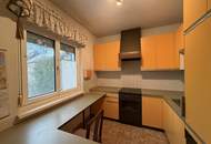 Grundstück mit voll unterkellertem Abrisshaus in ruhiger Wohngegend