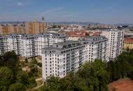 unbefristete 3 Zimmerwohnung mit Loggia perfekt für WG geeignet