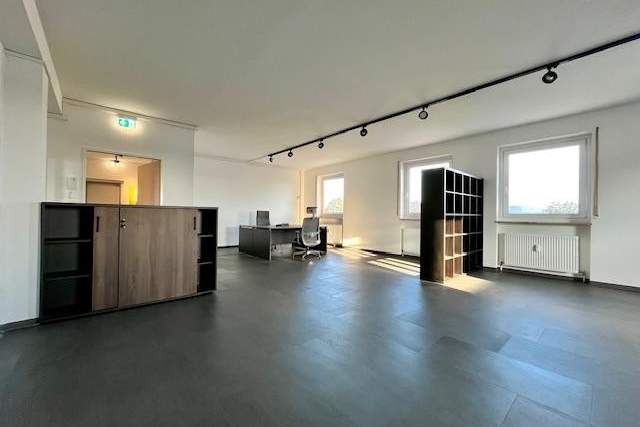 Moderne Bürofläche in toller Lage, Gewerbeobjekt-miete, 1.815,14,€, 4050 Linz-Land