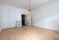 TINY APARTMENT // sanierungsbedürftig (Top 20)