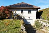 "BUNGALOW mit Pool - WohnGENUSS auf einer Ebene!"