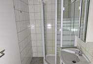 2-Zimmer, Dachgeschoßwohnung mit Schrankraum extra Küche
