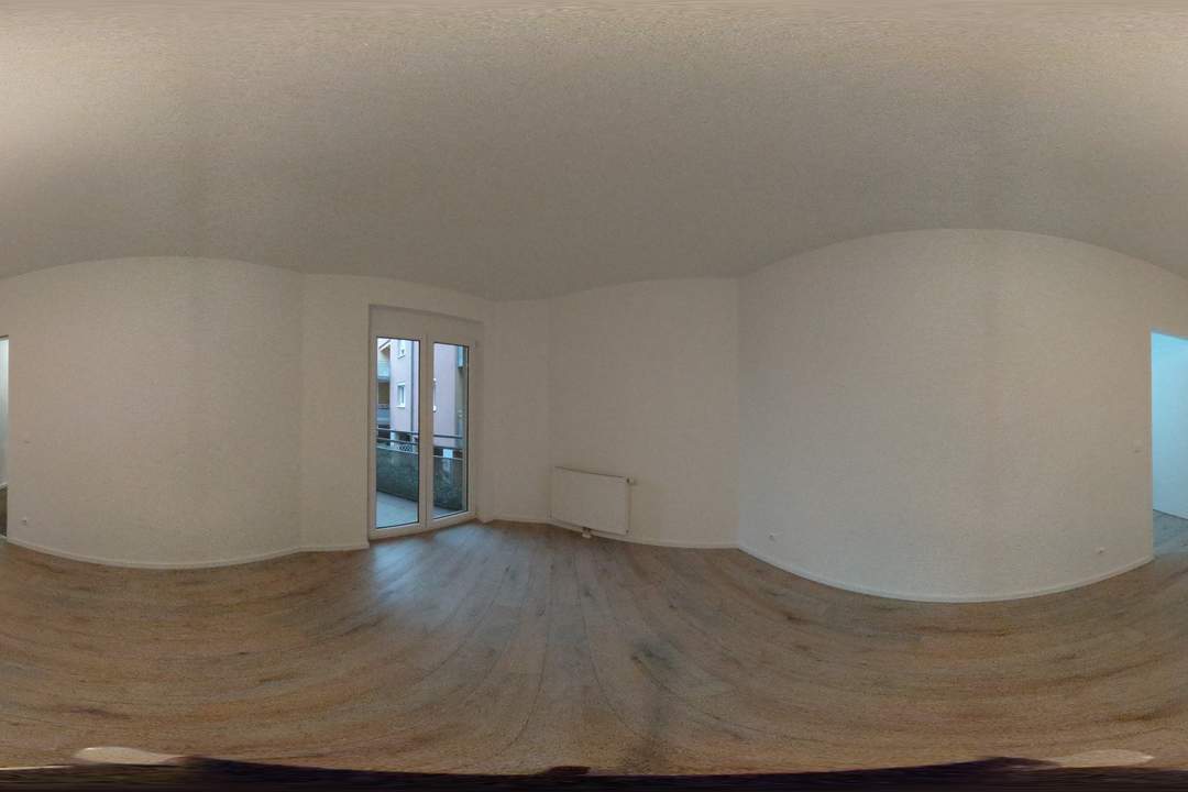 Geräumige 4-Zimmer-Wohnung mit 2 Balkonen: Top Lage & Preis-Leistung!