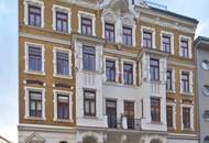 Hofruhelage: Altbauwohnung mit Grünblick!