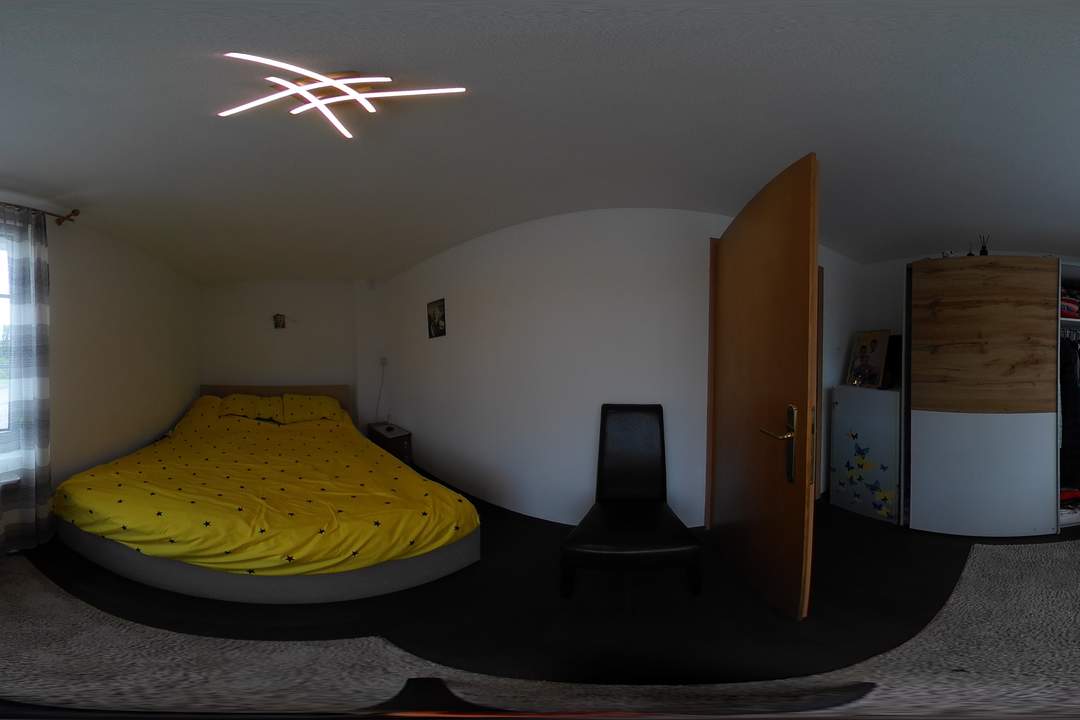 "Ihr neues Familienglück im Grünen wartet"