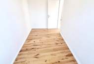 Eckjuwel mit Erker - Sonnendurchflutet und perfekt angebunden! Entzückende Altbauwohnung + Traumhaft schönes Haus + Perfekte Infrastruktur und Anbindung + Neue Einbauküche! Jetzt zugreifen!