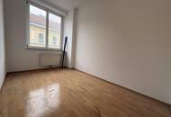 Kleine aber feine 2 Zimmerwohnung im Zentrum - neue Küche wird noch eingebaut