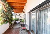 Besonderes modernes Wohnhaus mit kleiner Halle in Parndorf