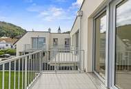 ++ GENIALE Wohnung ++ Neue VIER Zimmer mit BALKON