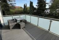 FAMILIENDOMIZIL MIT GARTEN UND GARAGE
