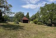 Der Inbegriff von Lebensqualität- top saniertes, massiv erbautes Kellerstöckl mit Lärchenholzverkleidung in traumhafter Aussichtslage nahe Riegersburg