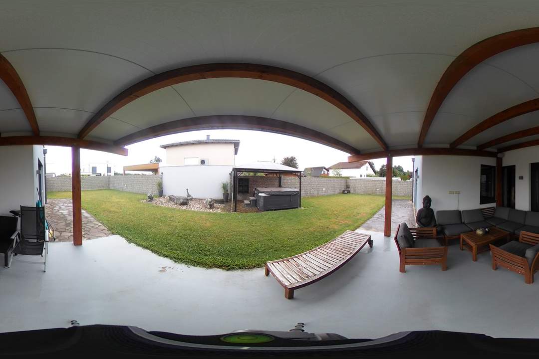 Neuwertiger Bungalow, Barrierefrei mit vielen Extras"