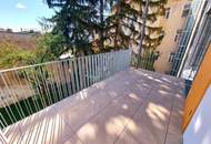 Wohnen auf einem neuen Level! Hochwertig sanierter Altbau mit 4,5 Zimmern, Sonnenbalkon und klimafreundlicher Erdwärme! Viel Privatsphäre + Viel Raum + Viel Grün!