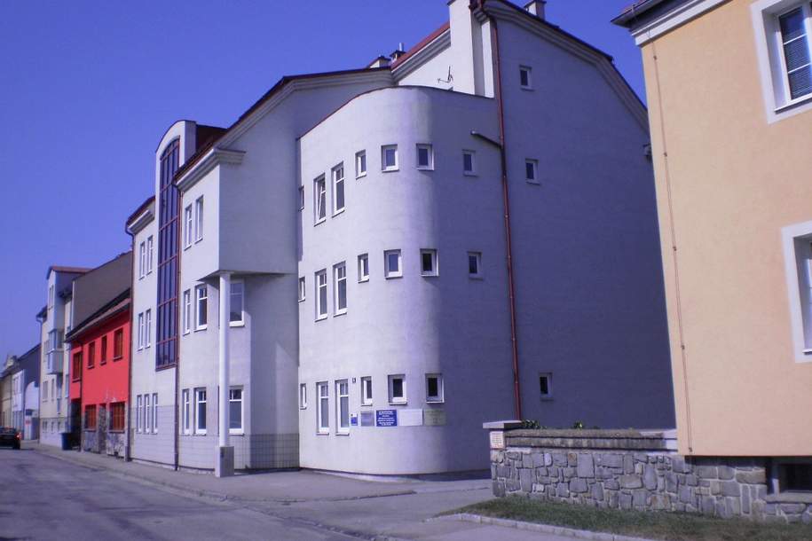 Zentral gelegene Büro-, Ordinations- oder Seminarräumlichkeiten, Gewerbeobjekt-miete, 1.980,00,€, 3950 Gmünd