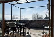 Wohnhaus mit Attersee-Seeblick und Seezugang in Litzlberg/Seewalchen, 2 Wohneinheiten.