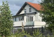 Großzügige 4-Zi-Wohnung mit Eigengarten in Laakirchen!