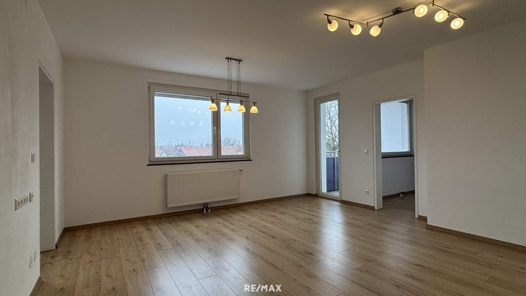Helle 2-Zimmer-Wohnung mit Loggia &amp; Stellplatz in St. Pölten