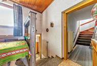 EINFAMILIENHAUS IM ZENTRUM MIT NEBENGEBÄUDE UND GROßEM GRUNDSTÜCK!