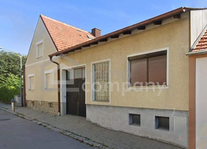 Großzügiges Mehrfamilienhaus in Jois: 7 Zimmer, 203 m² für 320.000 €!