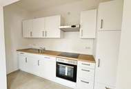 Top sanierte 3-Zimmer-Wohnung mit neuer Küche und Garage!