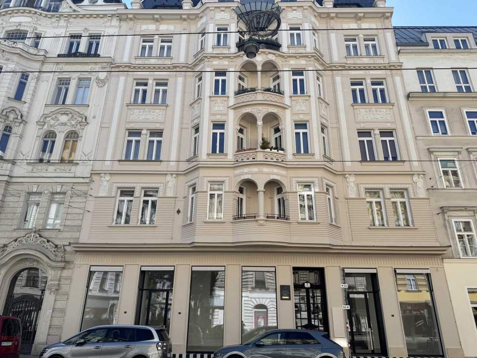 Moderne Geschäftsflächen im Edelrohbau zu mieten!