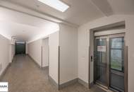 Kleeblattgasse 7: gepflegte 2 Zimmer Altbauwohnung mit separater Küche in perfekter Innenstadtlage (ab 1.9.25)