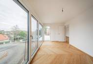 STOCK IM WEG - "Wohnen mit Stil &amp; Natur: Erstbezug mit Balkon, Fitness &amp; Garage"