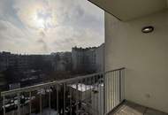 Lichtdurchflutete 2-Zimmer-Wohnung mit neuer Küche - Loggia in den Innenhof - direkt beim Enkplatz!