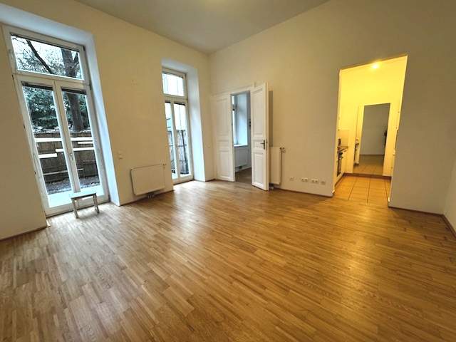 Ihr kleiner Garten-Traum in der Stadt - 2 Zimmer + Terrasse - Nähe Servitenviertel