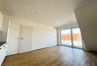 Exklusives Familien-Dachgeschoss mit Elternsuite, 2 Bädern & separatem Kinder-/Gästebereich